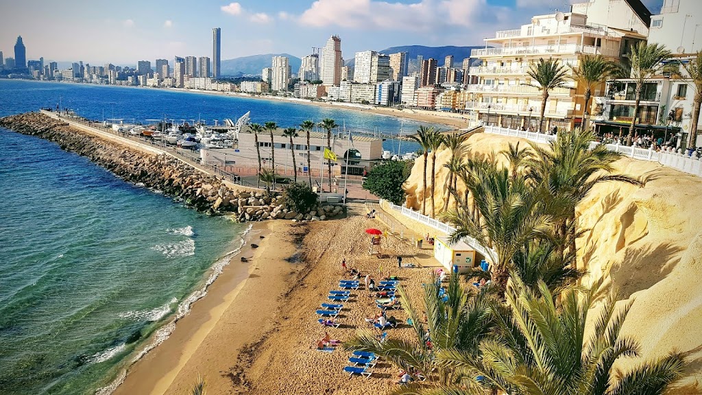 Escuela Nautica Benidorm-