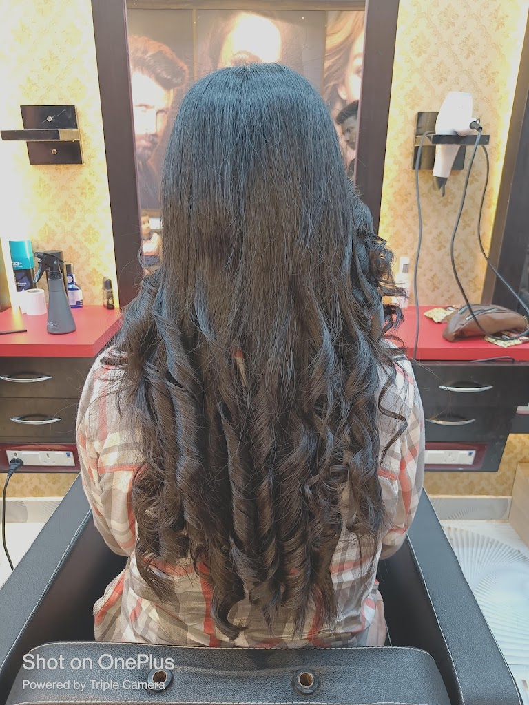 Sandy Habib Family Salon Jhargram