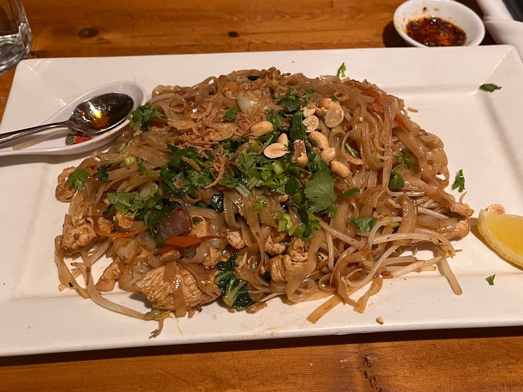 Pad thai