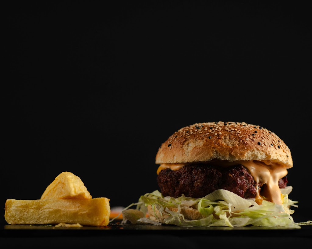 Restaurante Black Forest — Comida y bebida