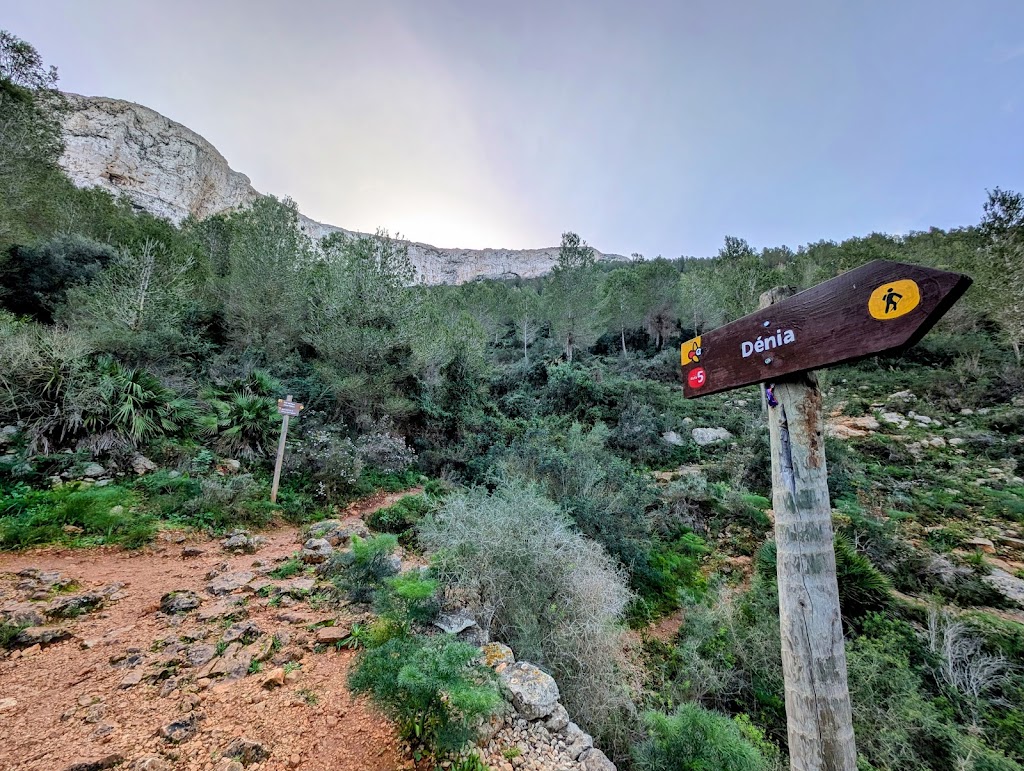 Ruta a la cima del Montgo por el Rincon del Ull de Bou