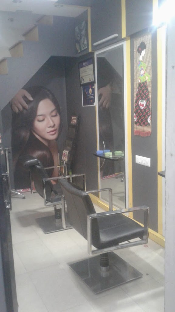 Femina Beauty Parlour Ladies