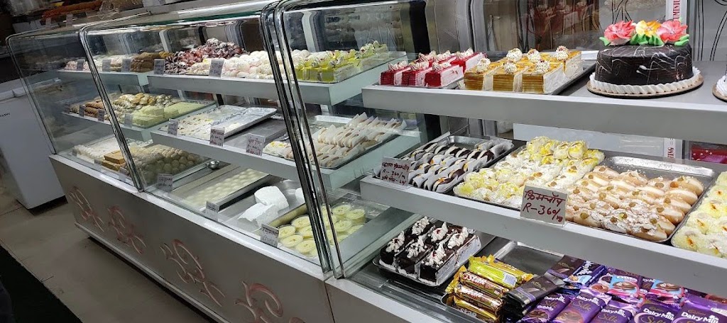 Maharani Sweets And Restaurant Pure Veg