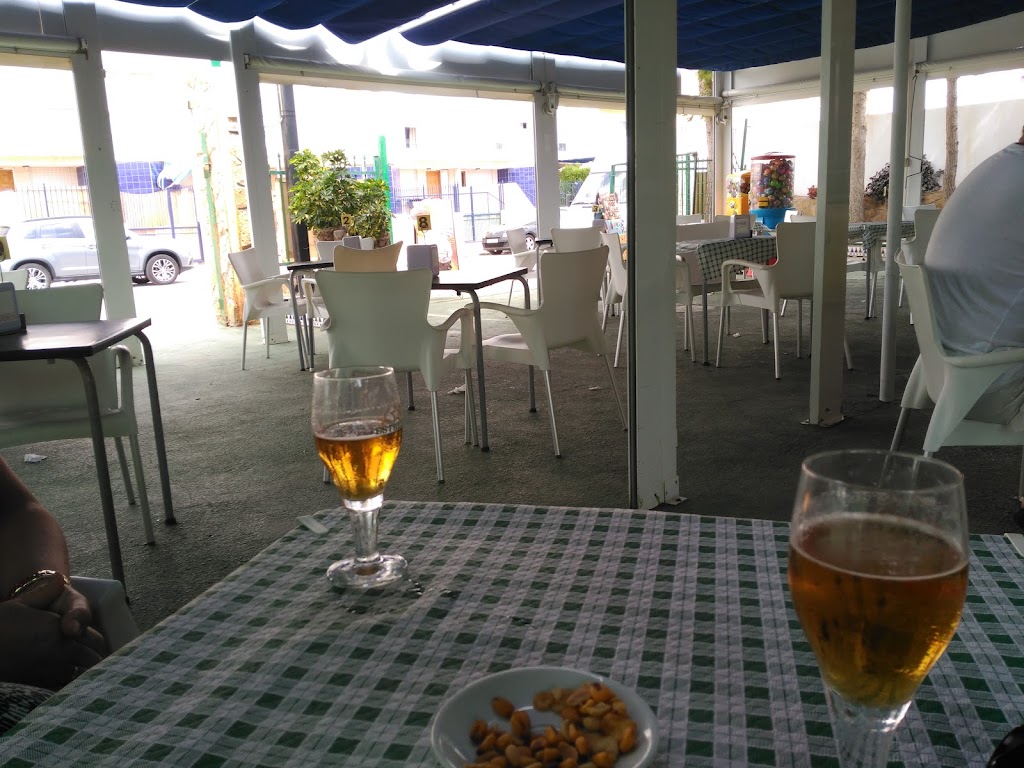 El Lagarto Verde — Comida y bebida
