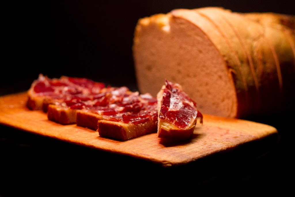 La Bodeguilla del Bar Jamon — Comida y bebida