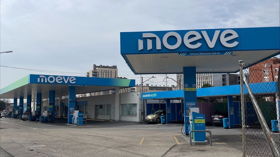 Estacion de servicio Moeve, antes Cepsa