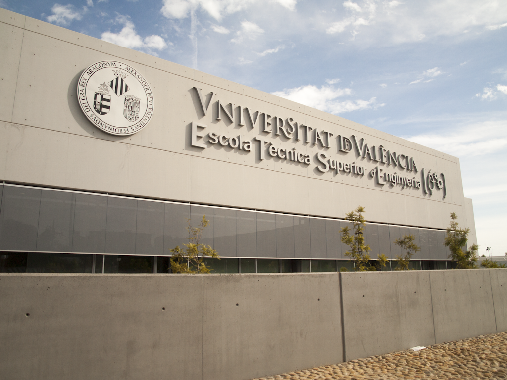 ETSE - Escuela Tecnica Superior de Ingenieria (Universidad de Valencia)