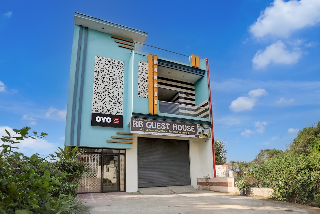 Oyo Rb Guest House