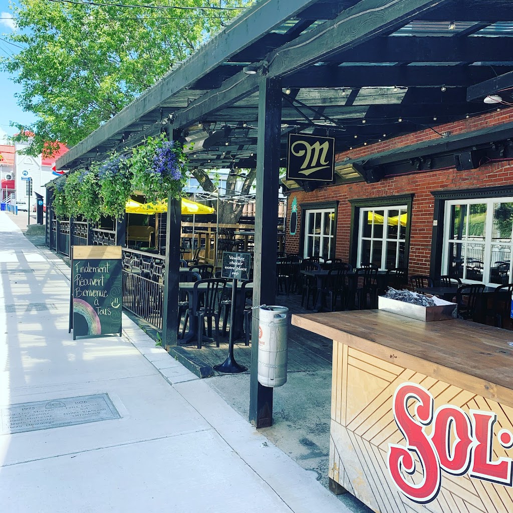 Café St-Michel in Magog