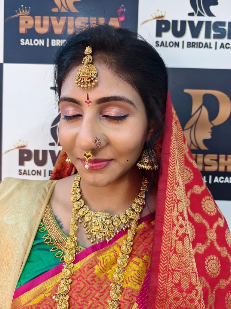 Puvisha Makeup Studio Academy