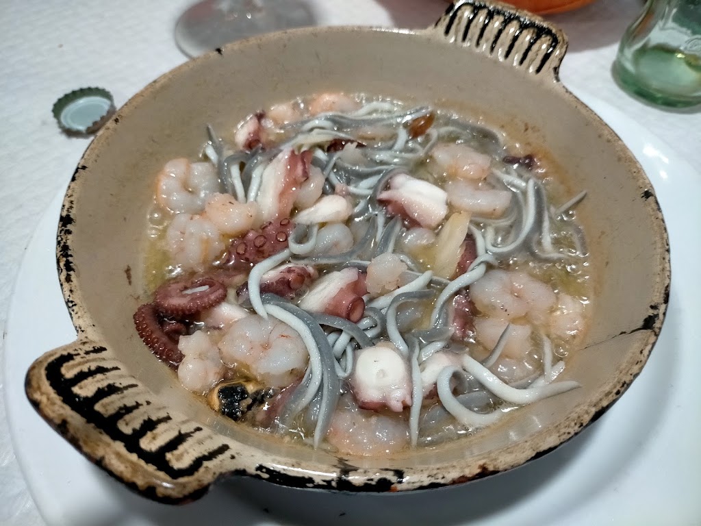 Cerveceria Restaurante Devega — Gambas al ajillo