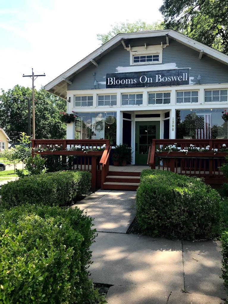 Blooms On Boswell