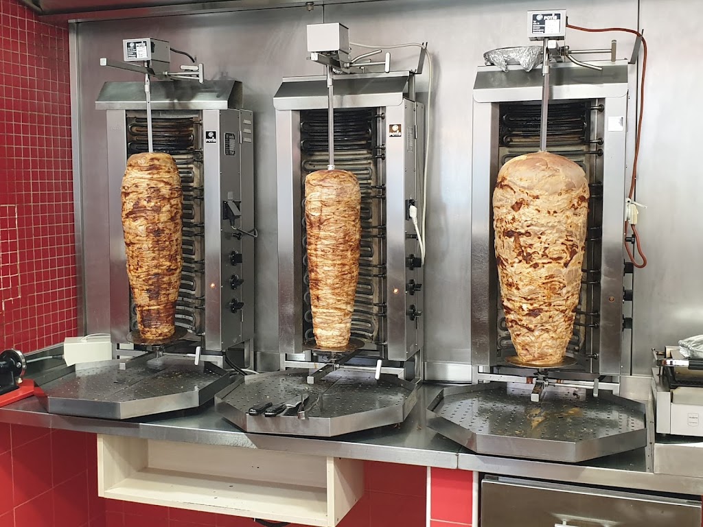 Istanbul City Doner Kebap — Comida y bebida