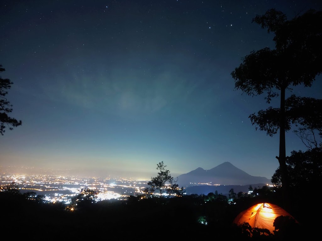 Mahameru Adventure ( Rental Peralatan Outdoor & Persewaan Tenda Camping Surabaya )