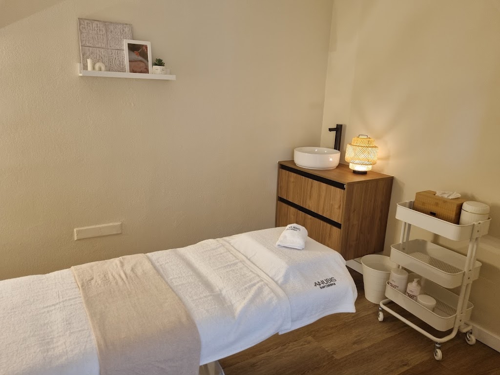 Maria Sanchez Beauty Studio — Interior