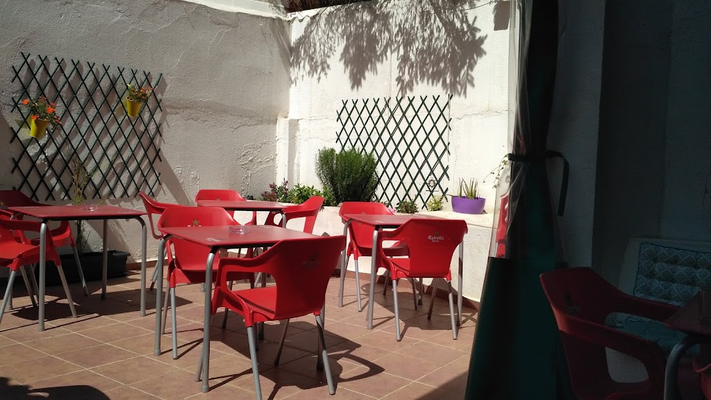 Cafe Bar Los Amigos — Ambiente