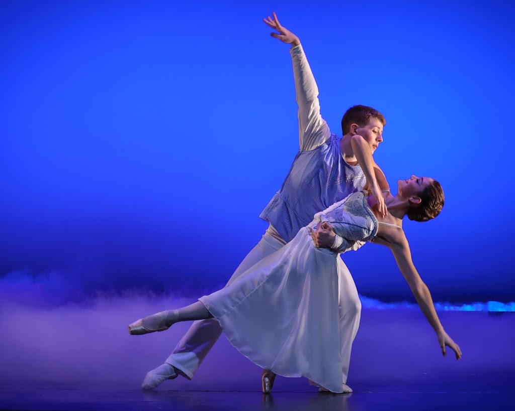  Turning Pointe School Of Dance