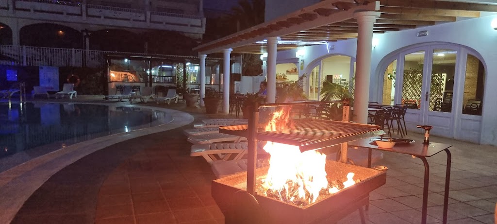 Teguisol Pool Bar & Restaurant