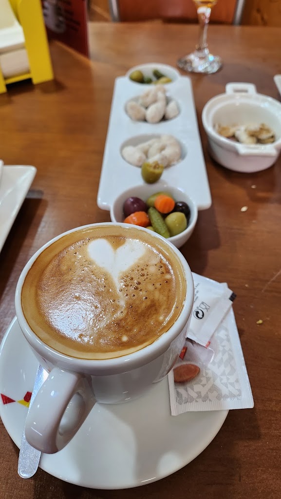 Bar y Restaurante Luciernaga — Todas