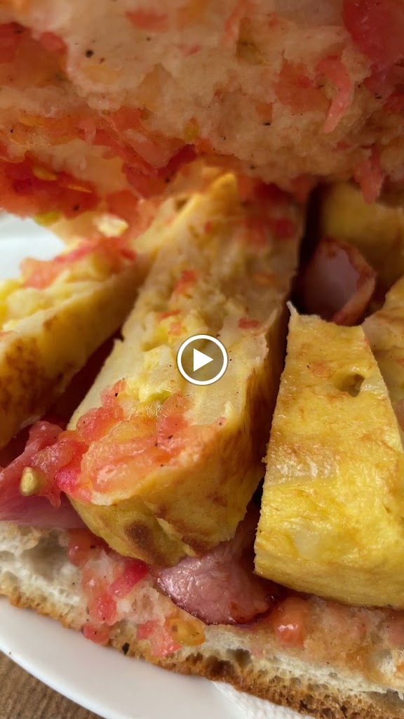 Bar cafeteria La Para — Videos