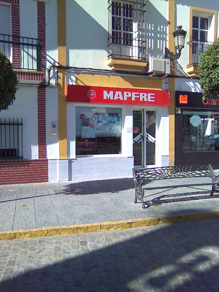 MAPFRE — Exterior