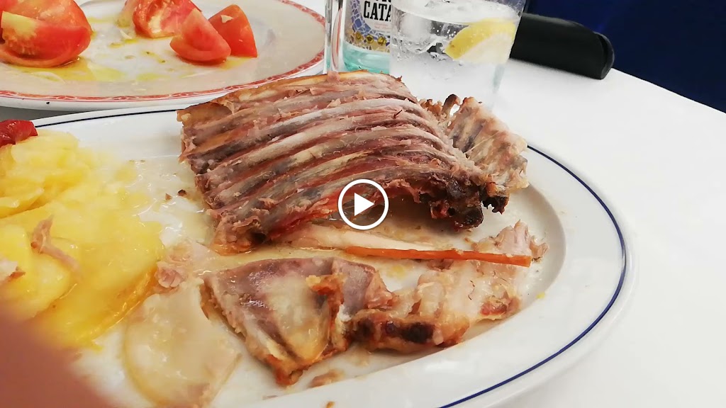 Asador Rey Fernando — Videos