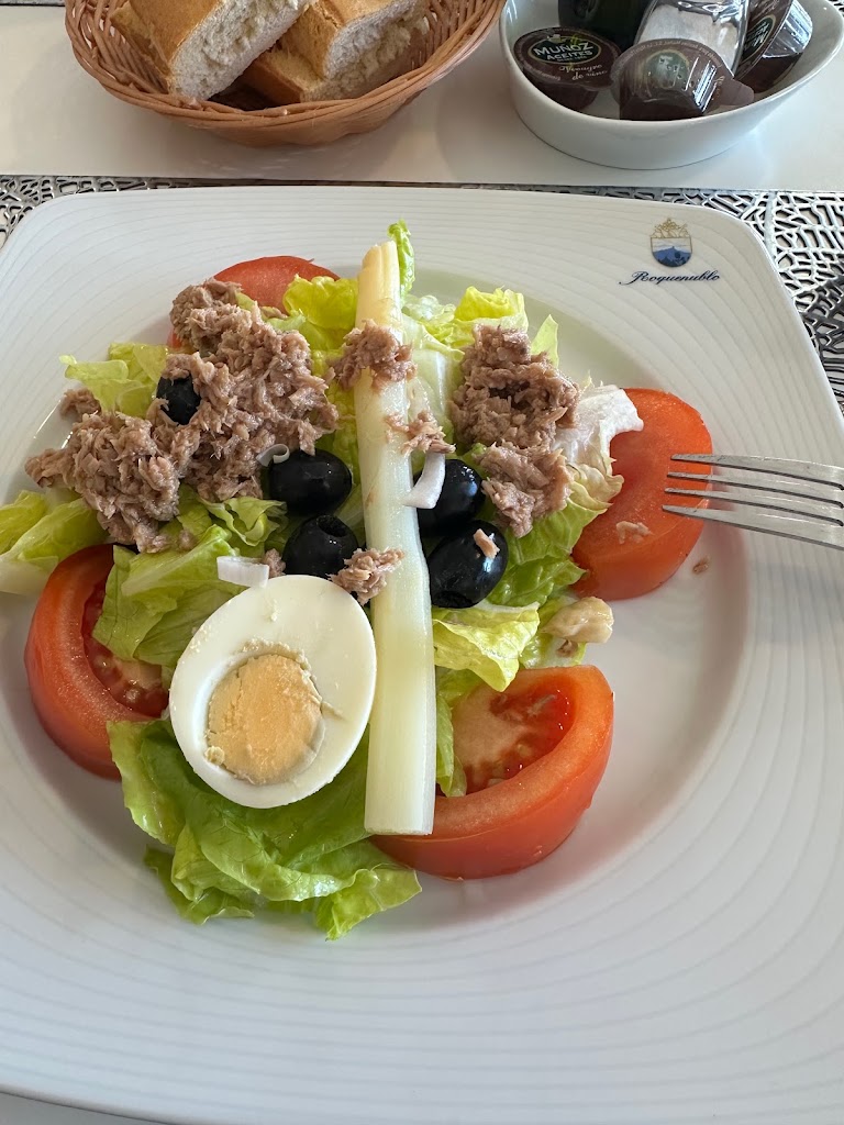 Restaurante Humanes — Comida y bebida