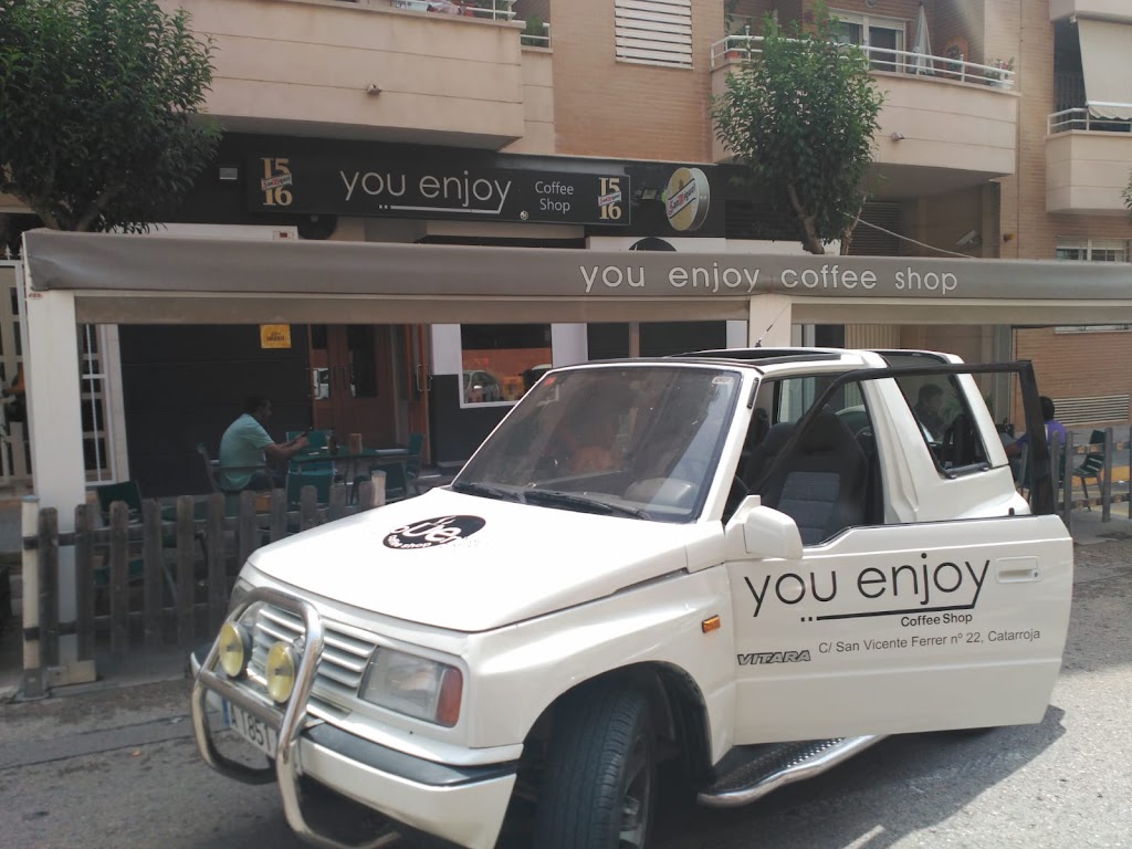 You Enjoy Coffee Shop — Del propietario