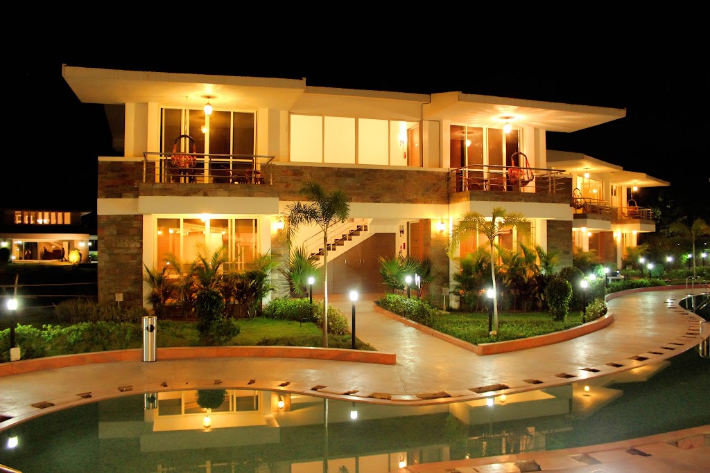 Wonderland Resort