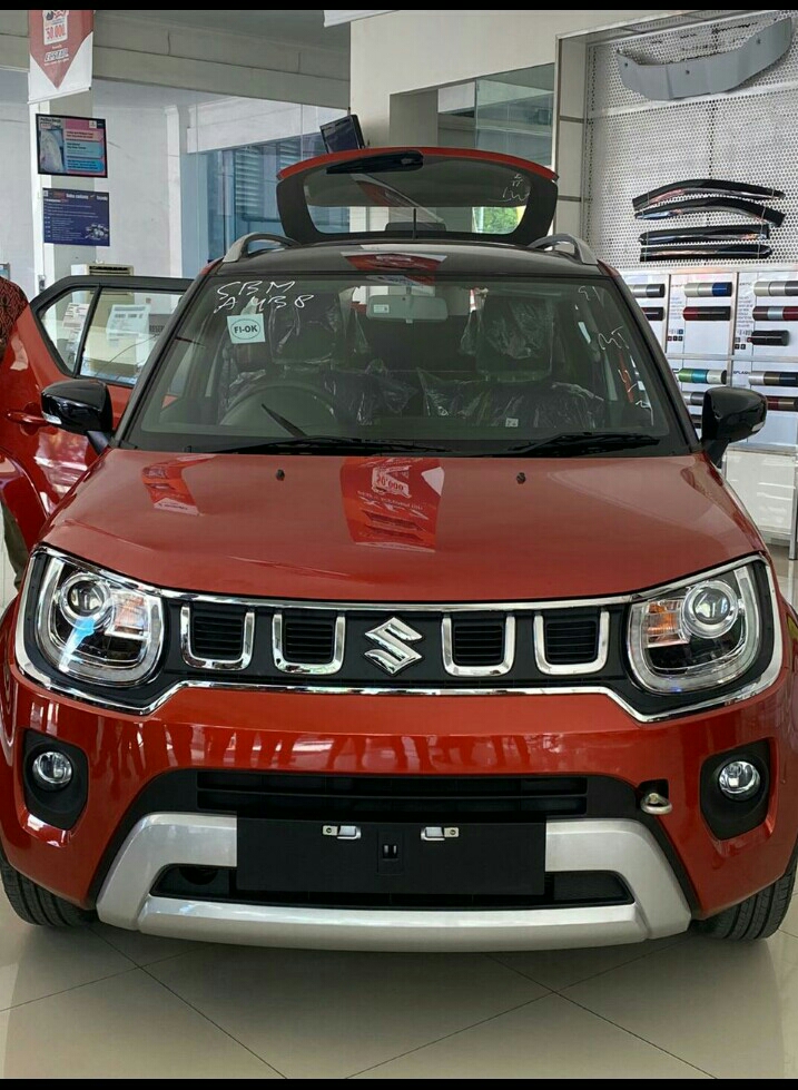 Penjualan mobil SUZUKI FLORES