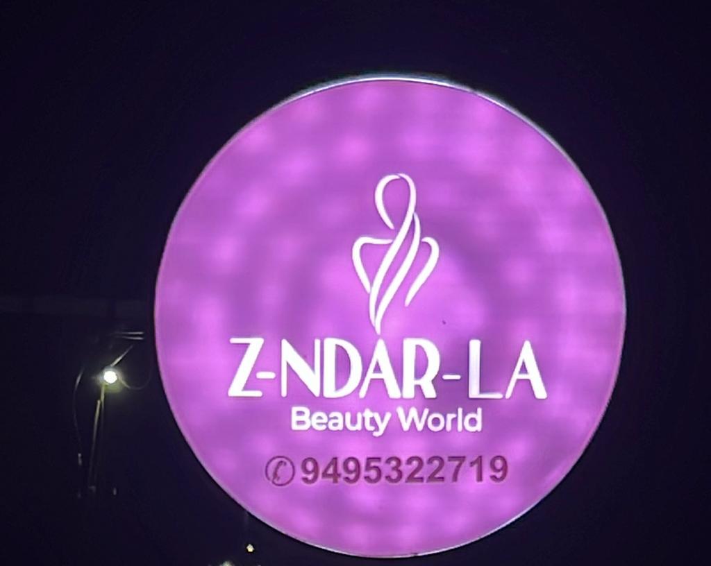 Z Nder La Beauty World