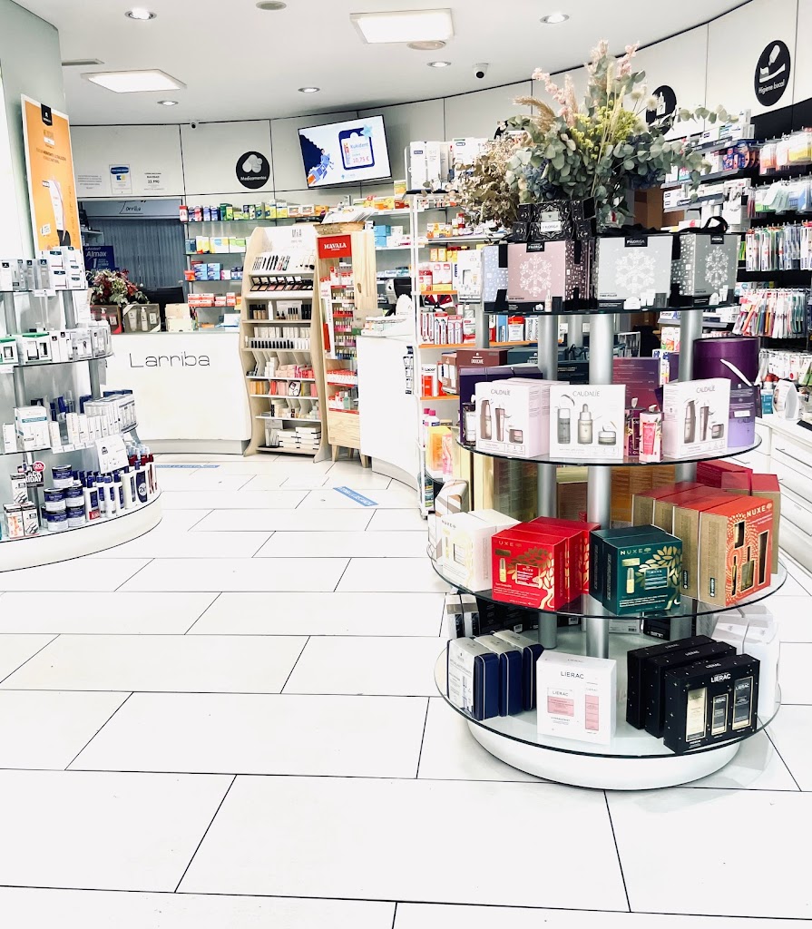 Farmacia Ldo. Diodoro Larriba Calle