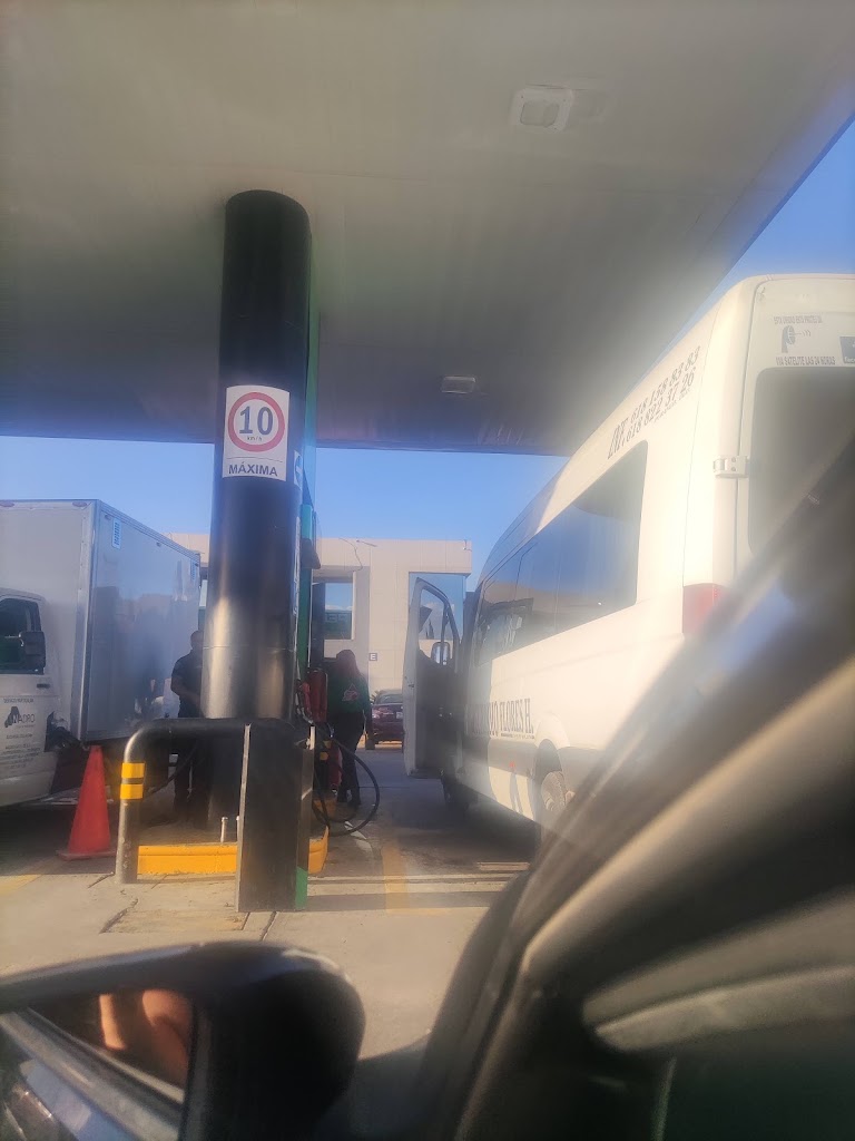 Gasolinera — Estacion de servicio