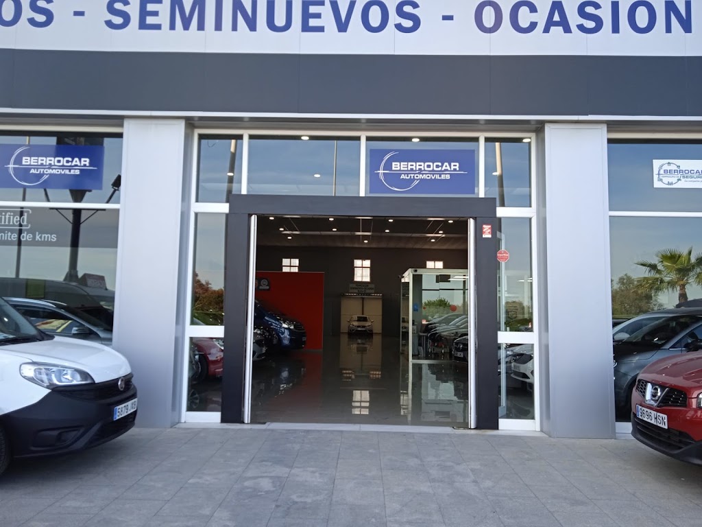 BERROCAR RENTACAR — Exterior