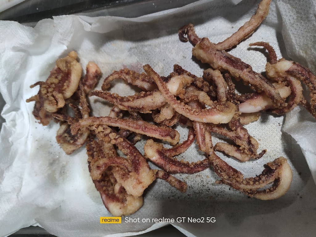 El Serranito — Comida y bebida