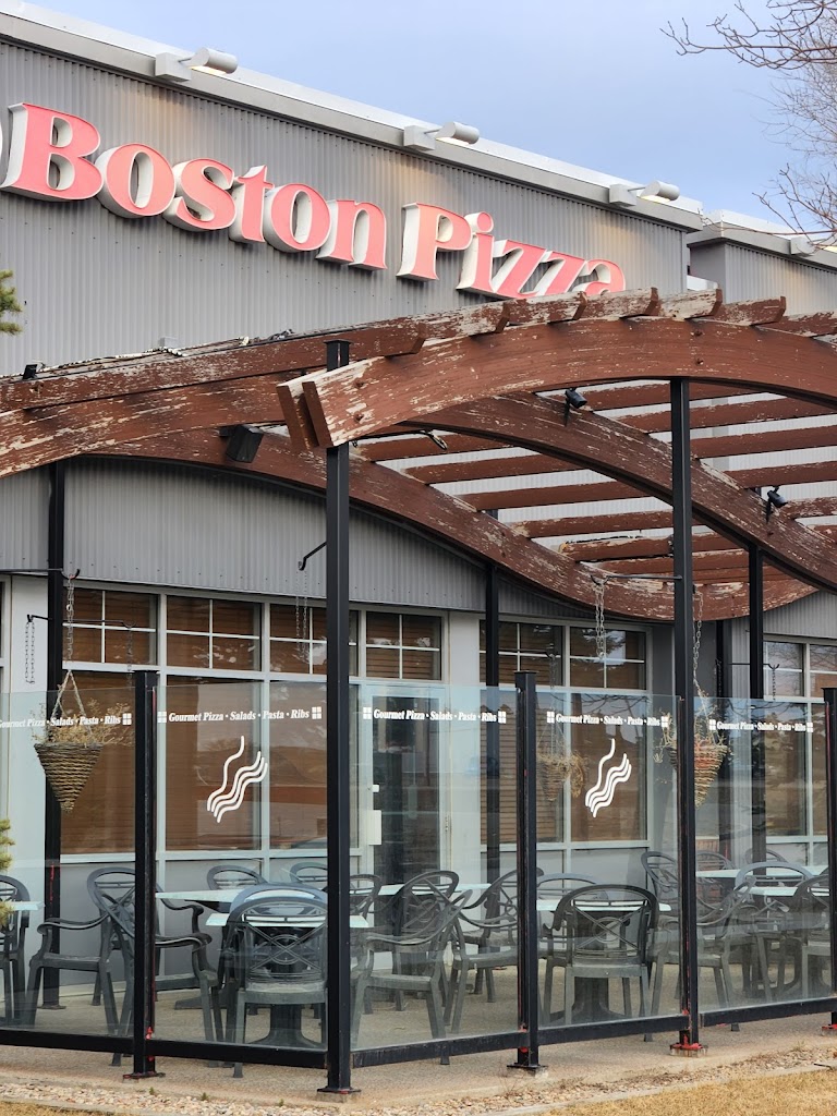 Boston Pizza in Swift-Current