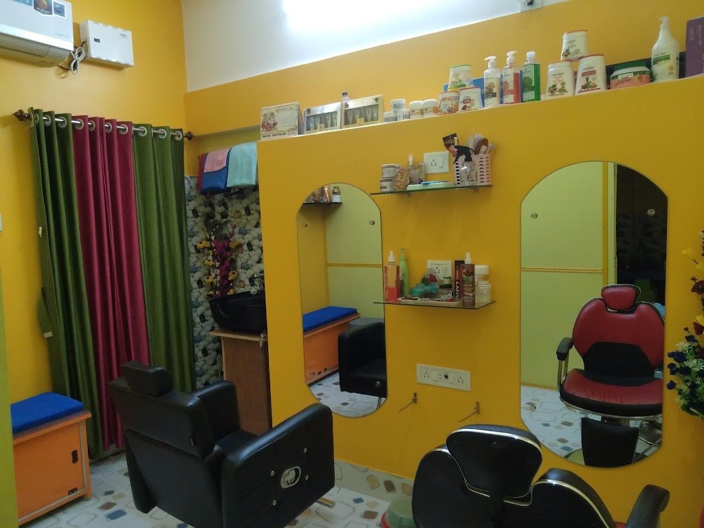Rup Sansar Ladies Beauty Parlour