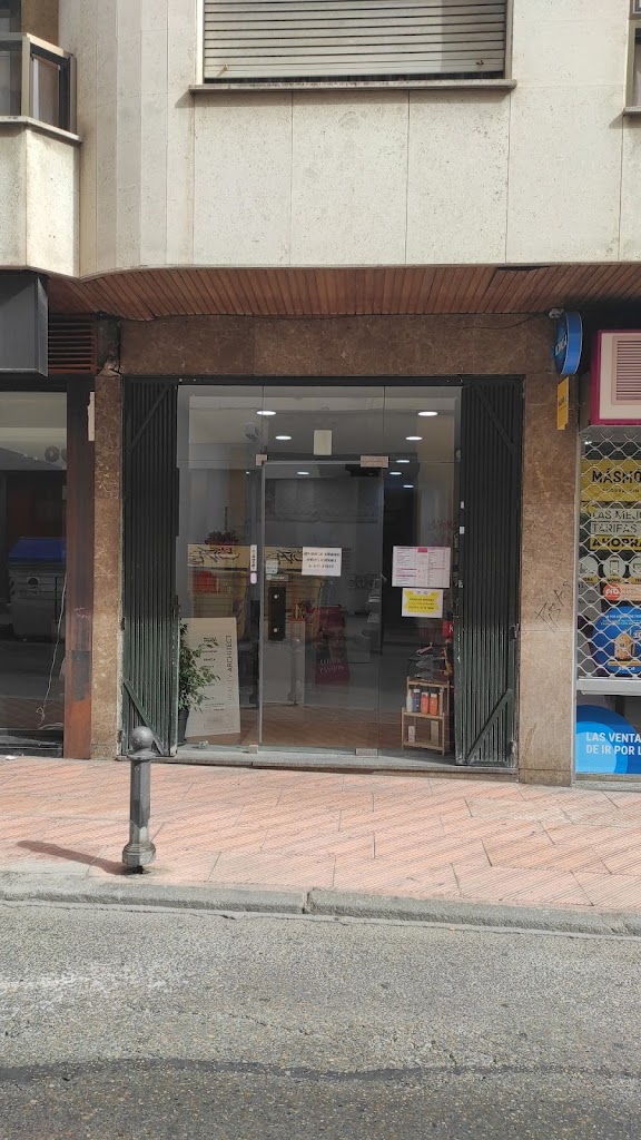 Sara Rubio estetica y maquillaje — Exterior