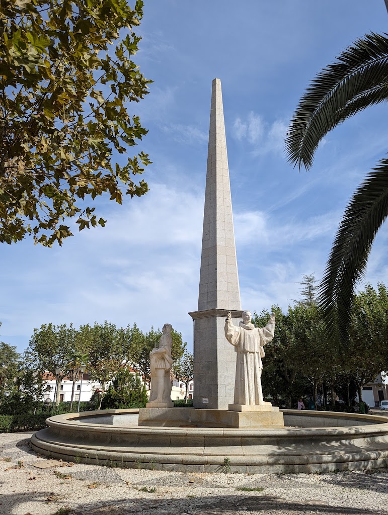 Monumento a los Conquistadores