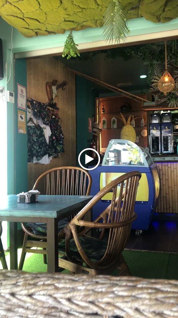 Bar Hukilau Tiki Beach — Ambiente