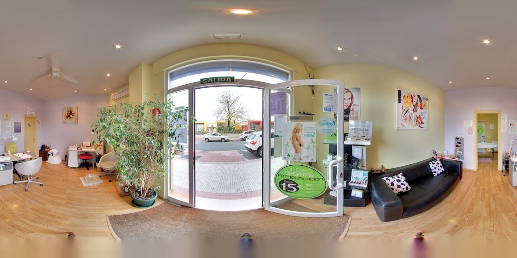 Unas Esculpidas Alicia