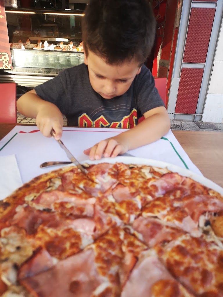 PIZZERIA DEL RATON — Comida y bebida