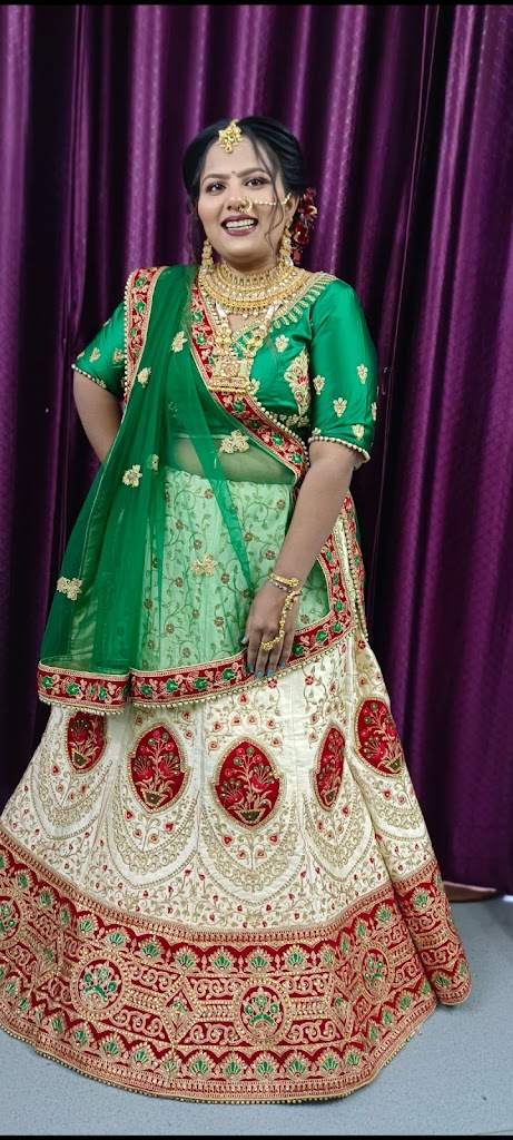 Khanak Beauty Parlour