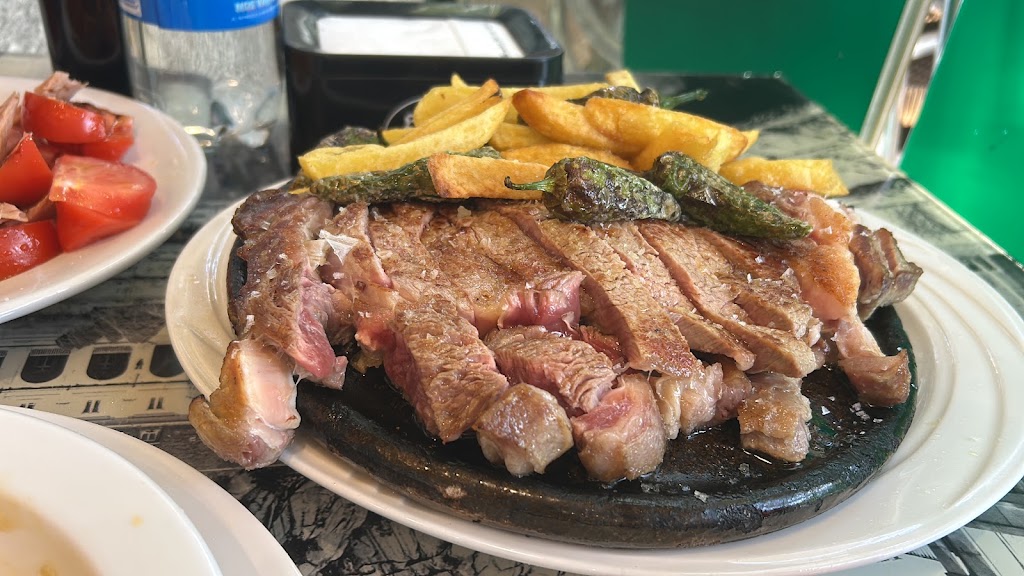 Bar restaurante El Rincon Andaluz — Comida y bebida