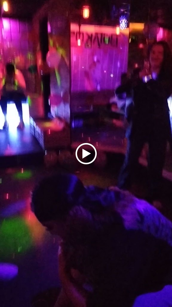 Butakos Club — Ambiente