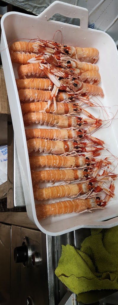 Bar El Monaguillo — Comida y bebida