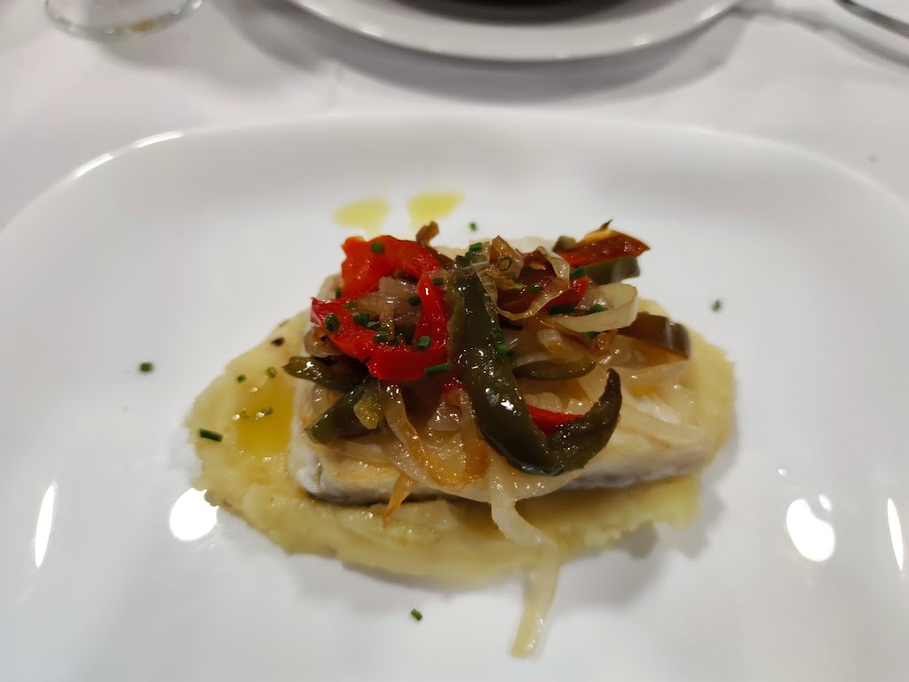 Restaurante Esterlizia — Comida y bebida