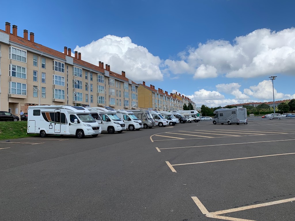 Aparcamiento de los Salgueirinos (Santiago de Compostela)