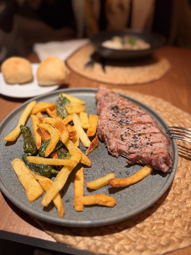 Santissimo Gastro & Drinks — Comida y bebida