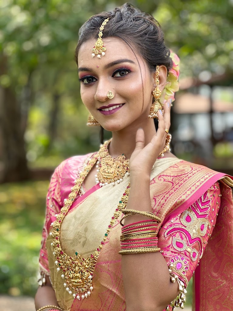 Sakhi Beauty Bridal Studio Spa And Salon